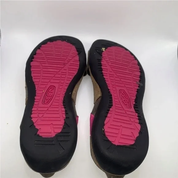 KEEN Dauntless Leather Strappy Sandals Size 8  Good Preowned Condition - Picture 3 of 5